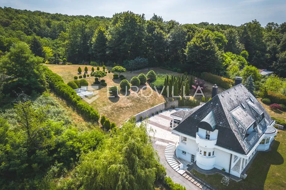 donja pušća, jedinstvena obiteljska villa, parcela 5000 m² - slika 59