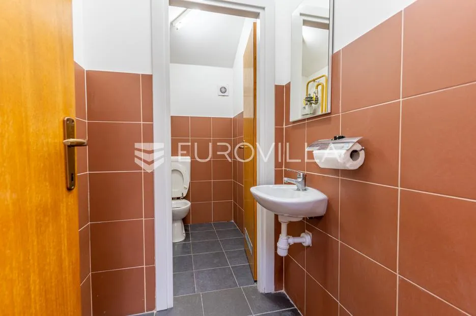 požega, mesnička, moderni poslovni uredi 180 m² - slika 13