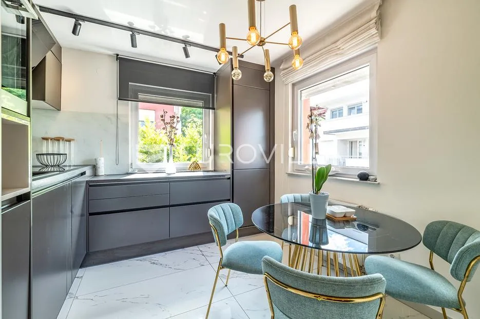 Zagreb, Donji Bukovac, prekrasan trosoban stan, 66 m², garaža, spremište, parkirno mjesto