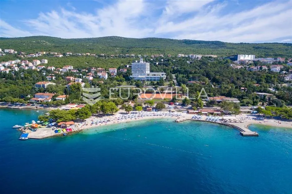 crikvenica, dvosobni apartman 35 m², lođa i pogledom na more - slika 3