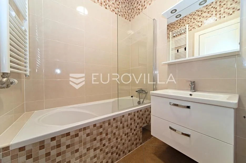 osijek, centar, prvi najam garsonjere u novogradnji, 37 m² - slika 6