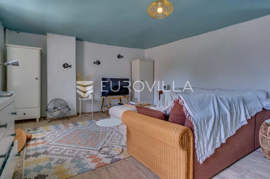 istra, svetvinčenat, imanje s dvije kamene kuće i okućnicom od 2.272 m² - slika 4