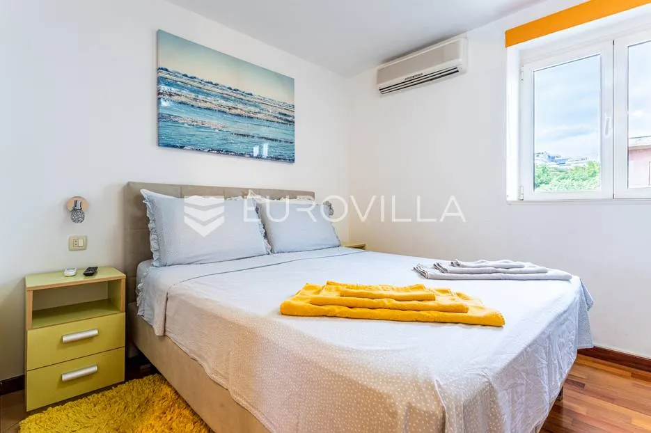 split, firule, dvosoban stan s pogledom na more - slika 6