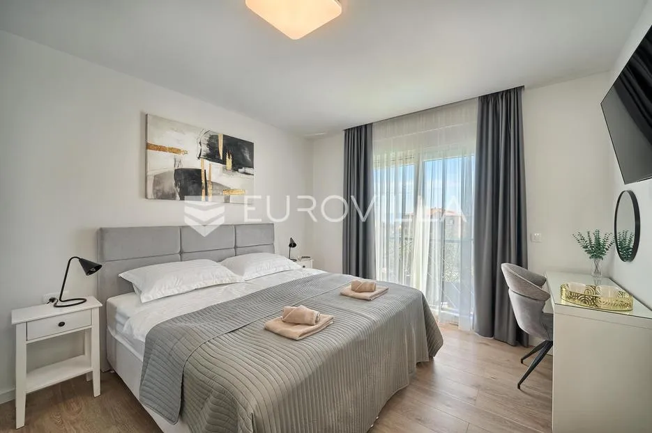 kaštel novi, novoizgrađena vila za dugoročni najam - slika 17