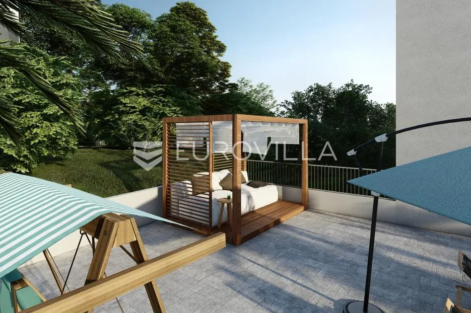 trogir, slatine, drugi red do mora, dvosoban stan na prvom katu površine 65 m², s5 - slika 14