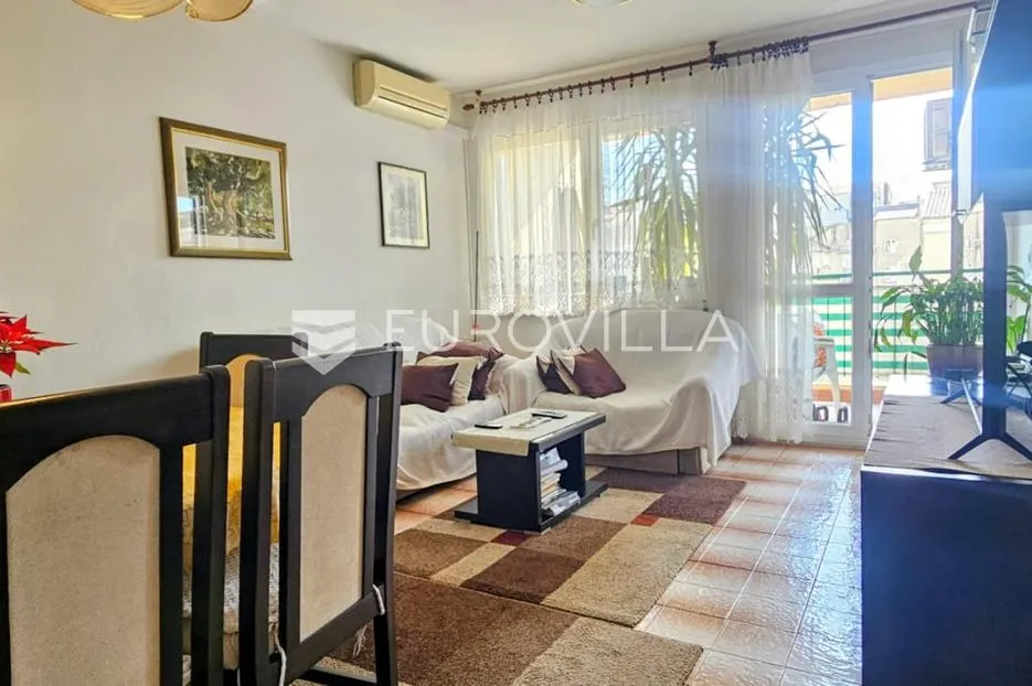 split, pujanke trosoban stan od 79 m² u zgradi te ostavu u podrumu - slika 5