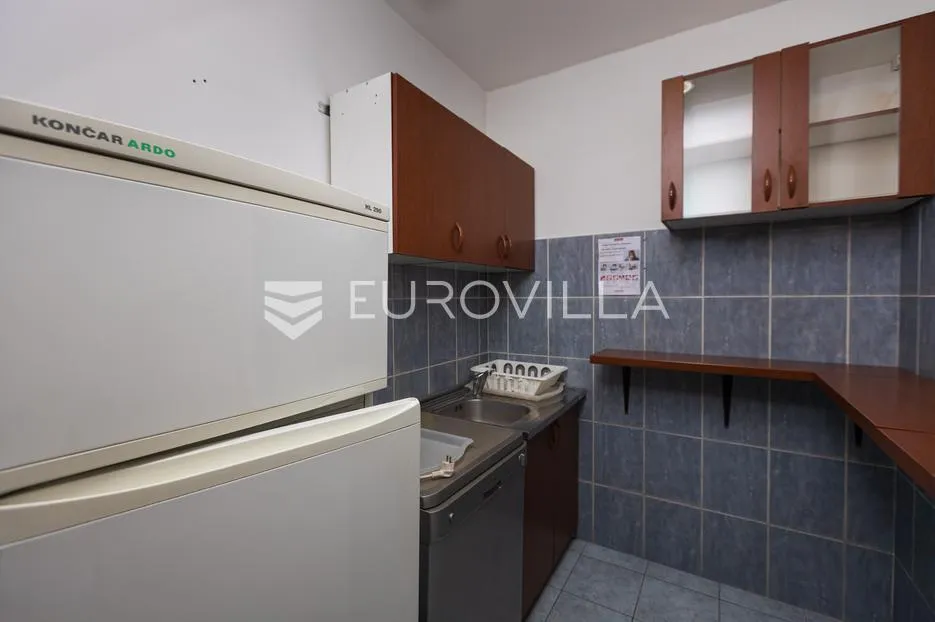 rijeka, centar, poslovni prostora 516 m², 1. kat, lift - slika 19