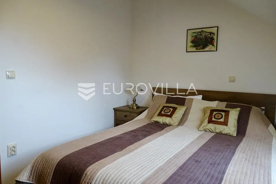 brod moravice, veliko imanje površine 19.448 m² - slika 11
