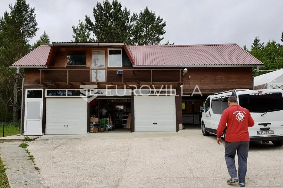 plitvička jezera, rudanovac, uređena kuća s tavernom i prostranom okućnicom - slika 5