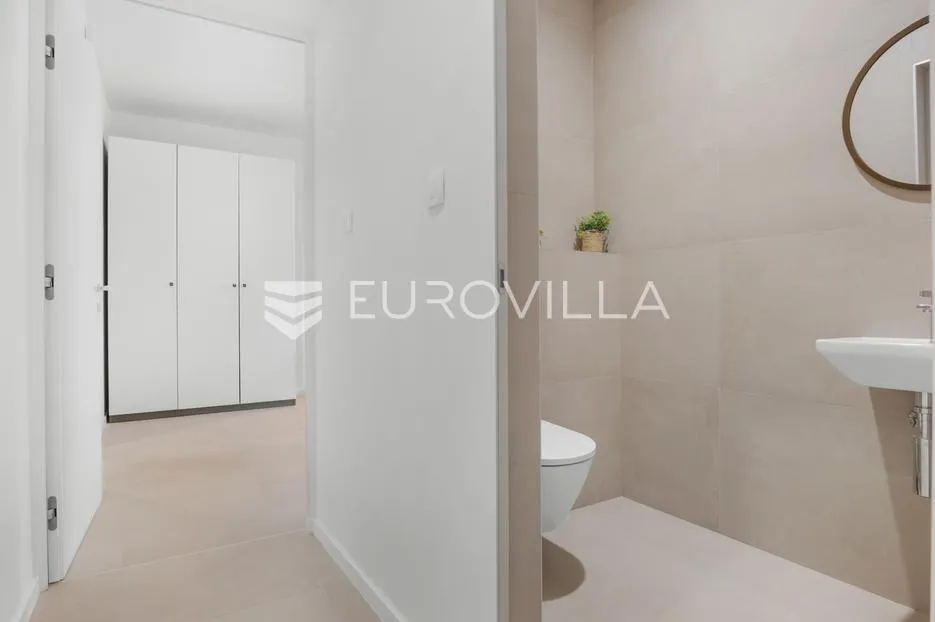 istra, rovinjsko selo, jedinstvena katnica 250 m² - slika 19