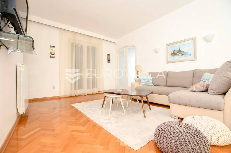 istra, umag, prekrasna kuća s bazenom prvi red do mora 430 m² - slika 24