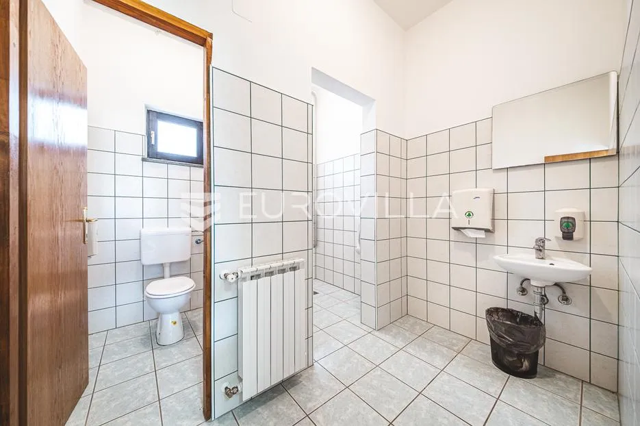 sveta nedjelja, kerestinec, poslovni prostor 70 m², parking - slika 7