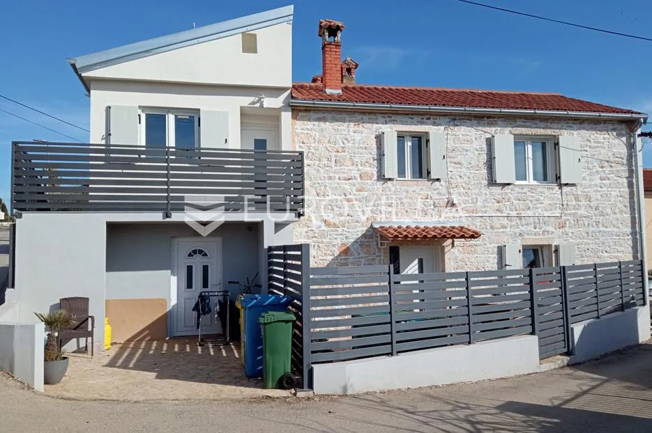 istra, vabriga, dugoročni najam stana s dvije spavaće sobe 55 m² - slika 14