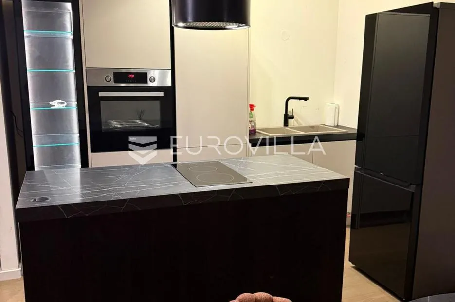 zagreb, blato, predivan dvosoban stan površine 76 m² s garažnim parkrinim mjesto - slika 2