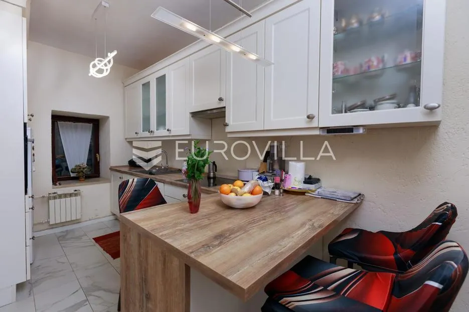 rijeka, draga, samostojeća katnica sa terasom i terenom od 718 m² - slika 3