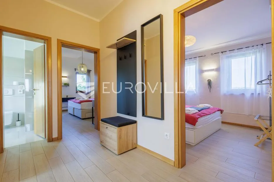 istra, štokovci, dugoročni najam kamene vile s bazenom, jacuzzijem i saunom - slika 32