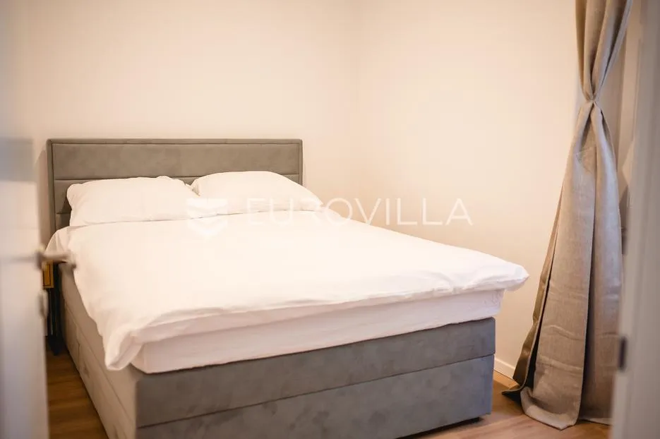 zagreb, gornji grad, kaptol, luksuzan trosoban stan 78 m² - slika 9
