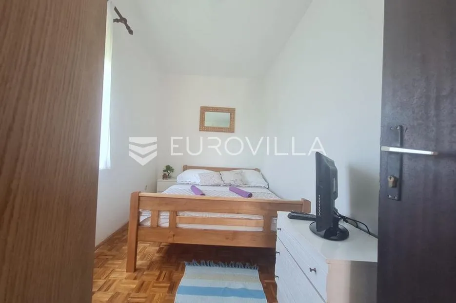 vir, apartmanska kuća s 3 jedinice, velikom okućnicom i potencijalom za bazen blizu centra - slika 45