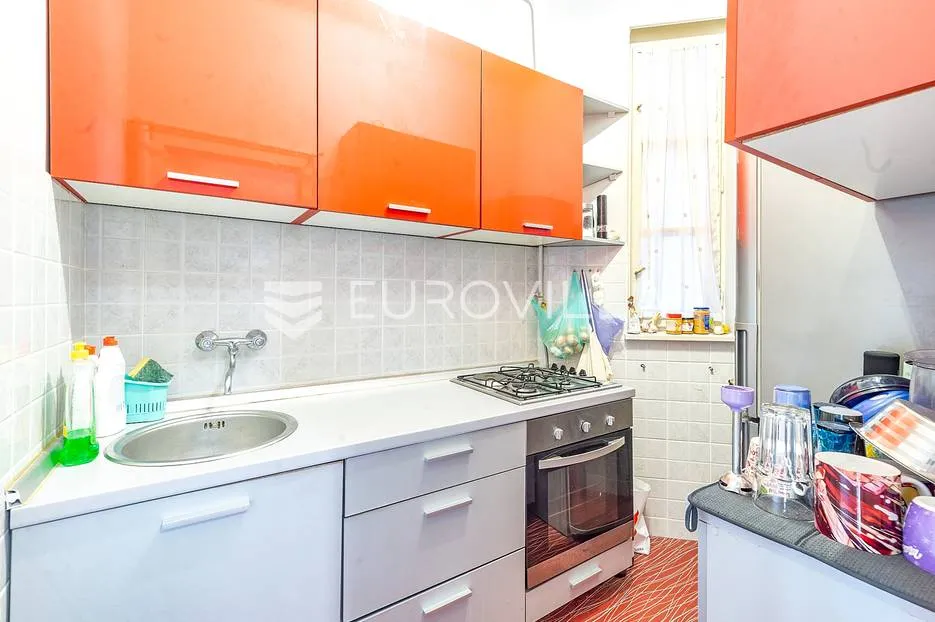 zagreb, bauerova, dvosoban stan 68 m² - slika 4
