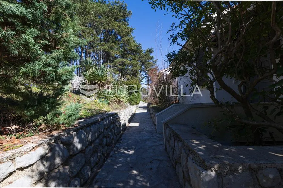 opatija, veprinac, jedinstvena vila s infinity bazenom i nevjerojatnim pogledom na kvarner - slika 45