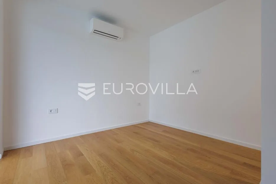 istra, pomer, unikatna, moderna villa 20 m od mora 417 m² - slika 51
