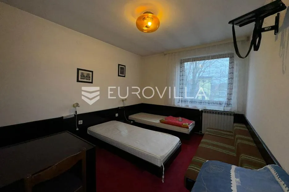 vrpolje, kvalitetna višenamjenska zgrada od 800 m² - slika 21
