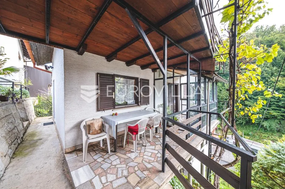 zagreb, fraterščica, kuća sa tri stana brp 342 m2 - slika 21