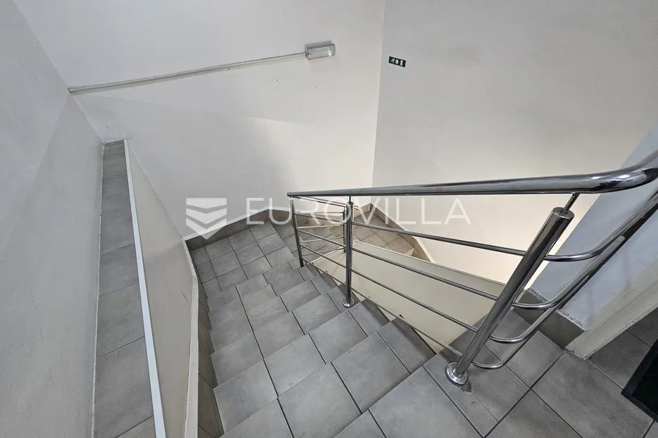 osijek, centar grada, poslovni prostor, 400 m2, najam - slika 16