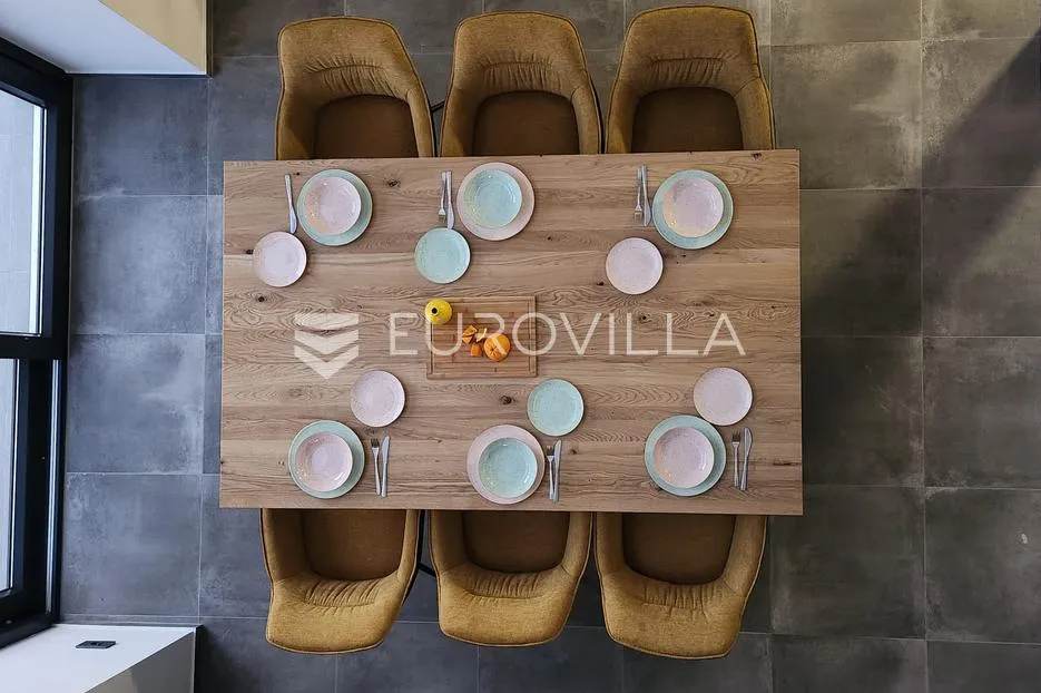 istra, umag, moderna kuća na odličnoj lokaciji - slika 7