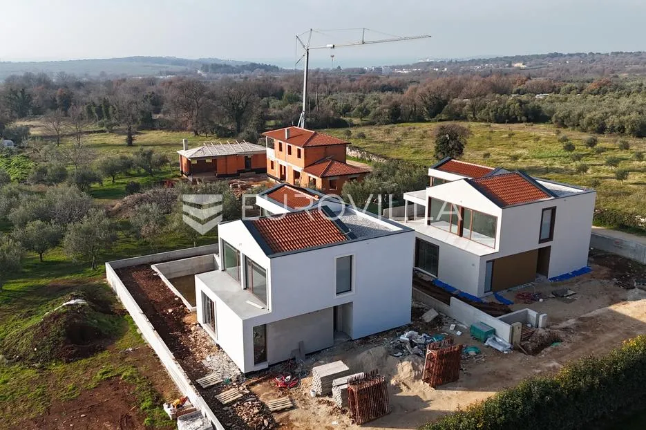 istra, tar, vabriga, luksuzna vila s bazenom i pogledom na more - slika 20