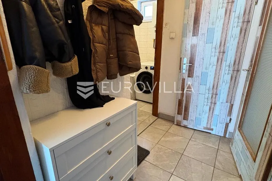 novska, obiteljska kuća 124 m² - slika 7