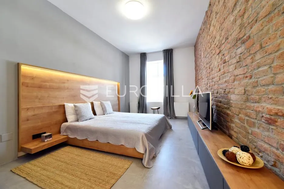 zagreb, centar, trg bana jelačića, uređeni dvosobni stan 45 m² - slika 12