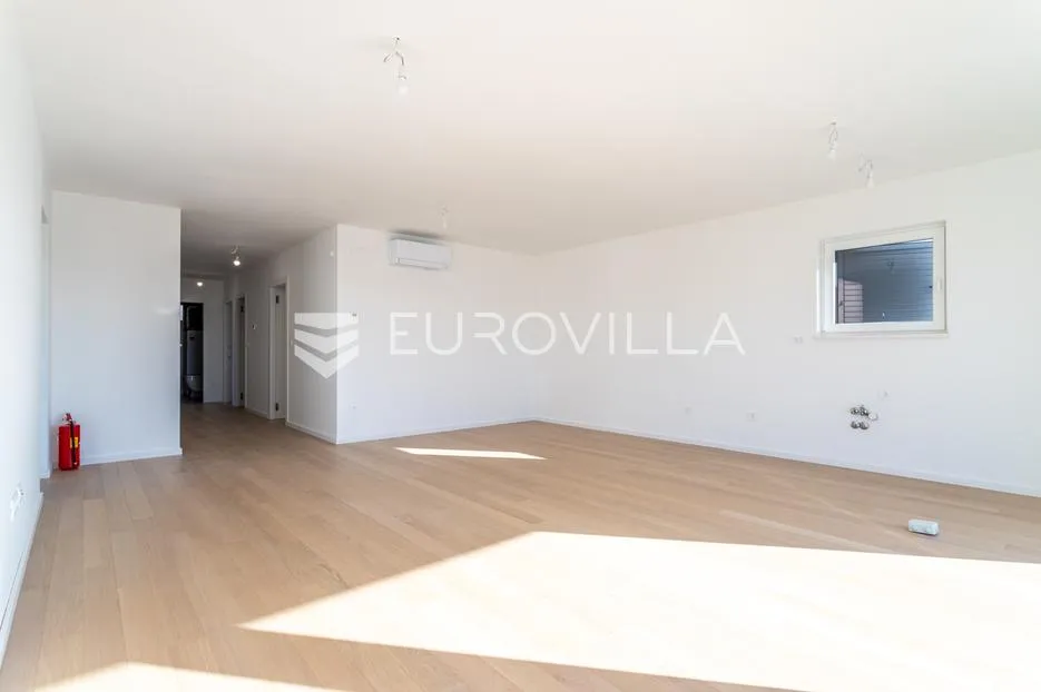 vodice, novogradnja, penthouse s krovnom terasom i pogledom na more, 141,80 m² - slika 9