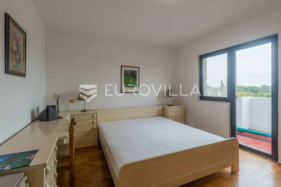 rovinj, stan 5. kat s pogledom na more - slika 6