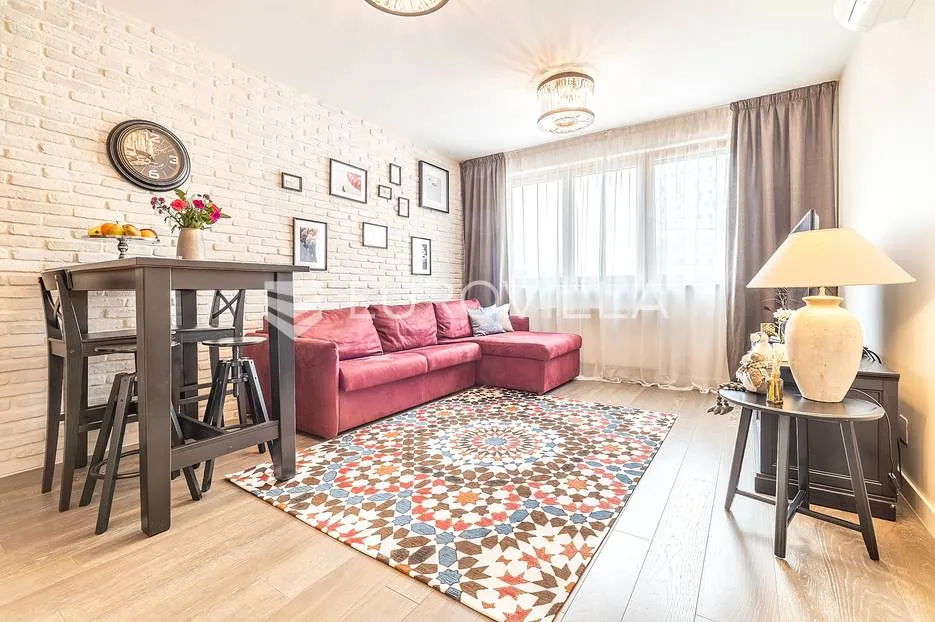 zagreb, blizina radničke moderan dvosoban stan s garažom, 52 m² - slika 2