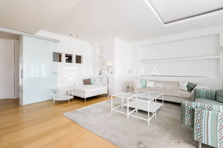 pantovčak, goljak prekrasan peterosoban penthouse nkp 277 m2 sa 2 garaže i 2 pm - slika 7