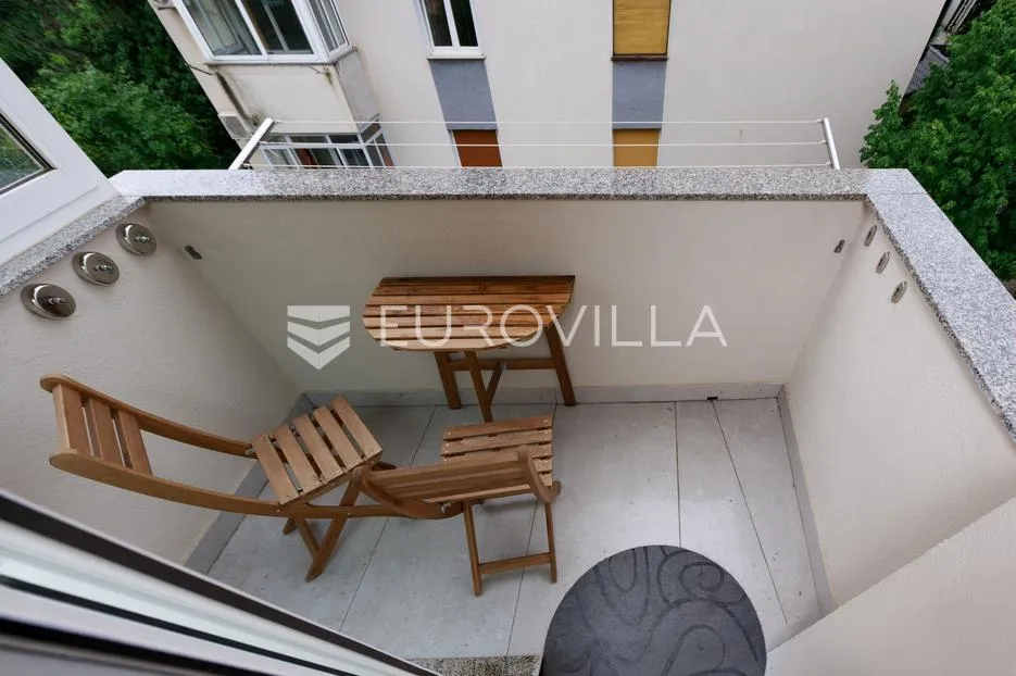 rijeka, donja vežica, potpuno adaptiran i moderno uređen dvosoban stan 49 m² - slika 8