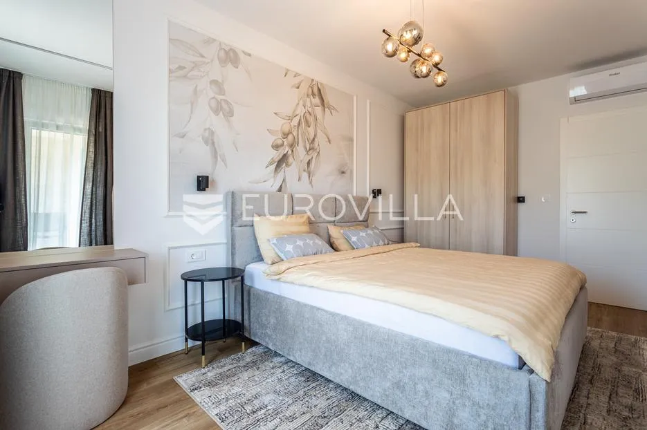 trogir, plano, moderna dizajnerska vila s bazenom - slika 22