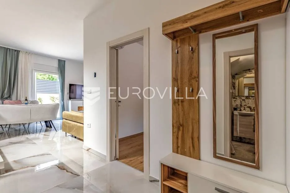 pula, valdebek - prekrasna moderna samostojeća kuća s bazenom, nkp 80.86 m2 - slika 10