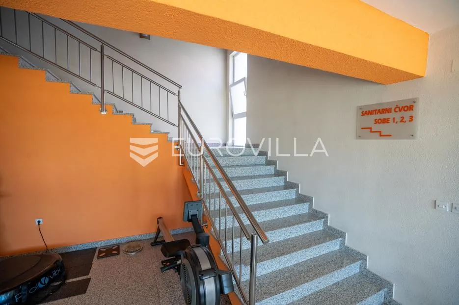 đakovo, industrijska zona, poslovna zgrada, 934 m² - slika 17