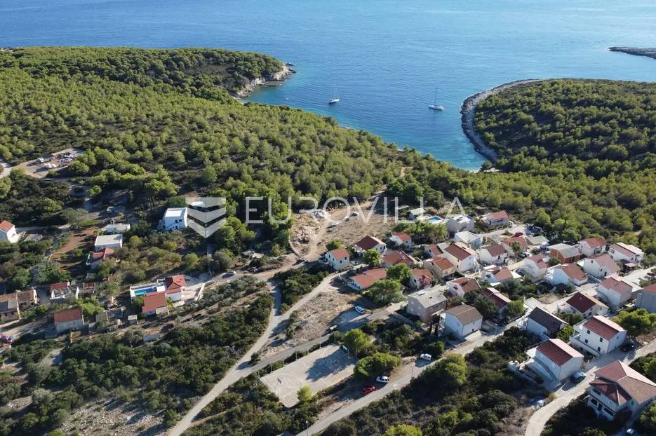 vis, rukavac, građevinsko zemljište s dozvolom za gradnju moderne vile - slika 2