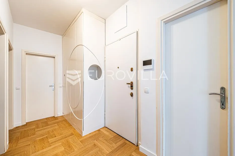 zagreb, kraljevec, prekrasan trosoban stan s garažom 121 m² - slika 20