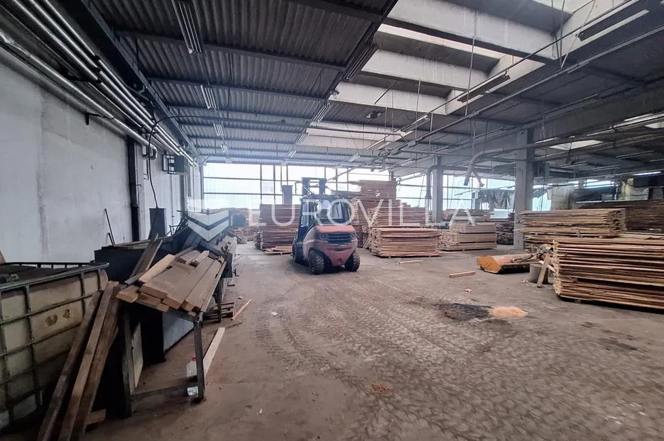 vojnić, proizvodna hala i skladište 9000 m² na parceli od 25000 m², višenamjenska mogućnost - slika 14