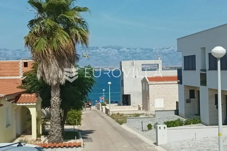 vir, atraktivan dvoetažni apartman s 3 spavaće sobe i pogledom na more - slika 3