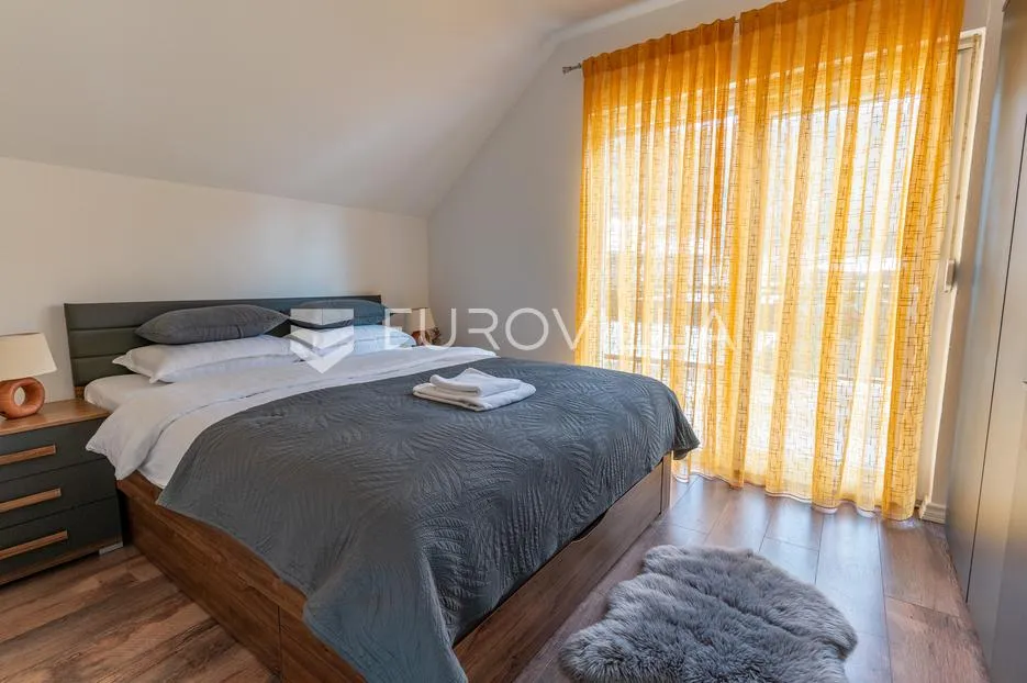 velika, vila za odmor na atraktivnoj lokaciji - slika 26