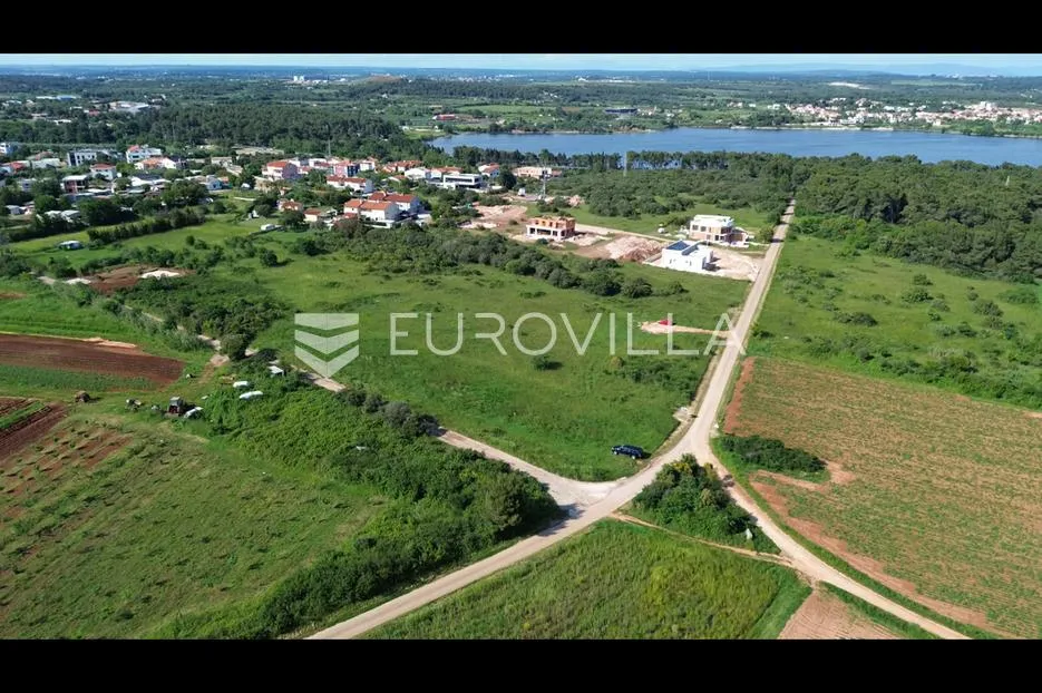 medulin, volme - zemljište u t1/t2 zoni 550 m od mora - slika 2