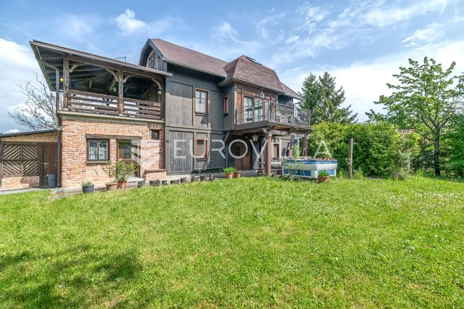 karlovac, draganić, prostrano zemljište sa starom kućom površine 27162 m² - slika 4