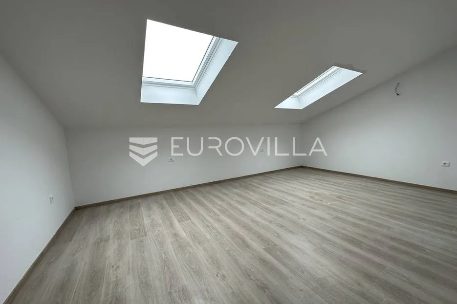 medulin, trosoban stan s pogledom more neto korisne površine od 133 m² - slika 3