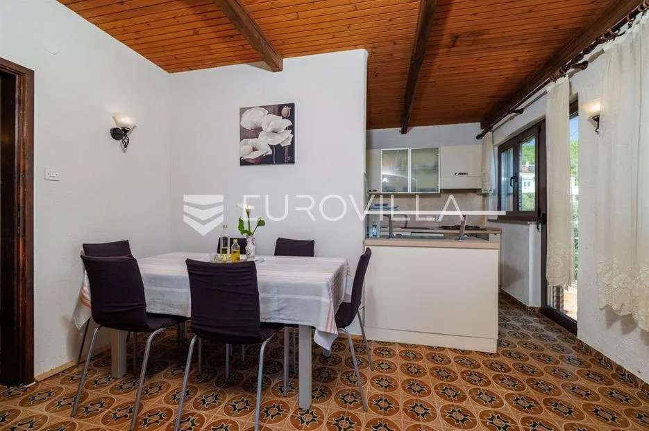 krk, punat, samostojeća kuća s dva apartmana po 100 m², studio apartman, bazen, garaža, sauna - slika 39