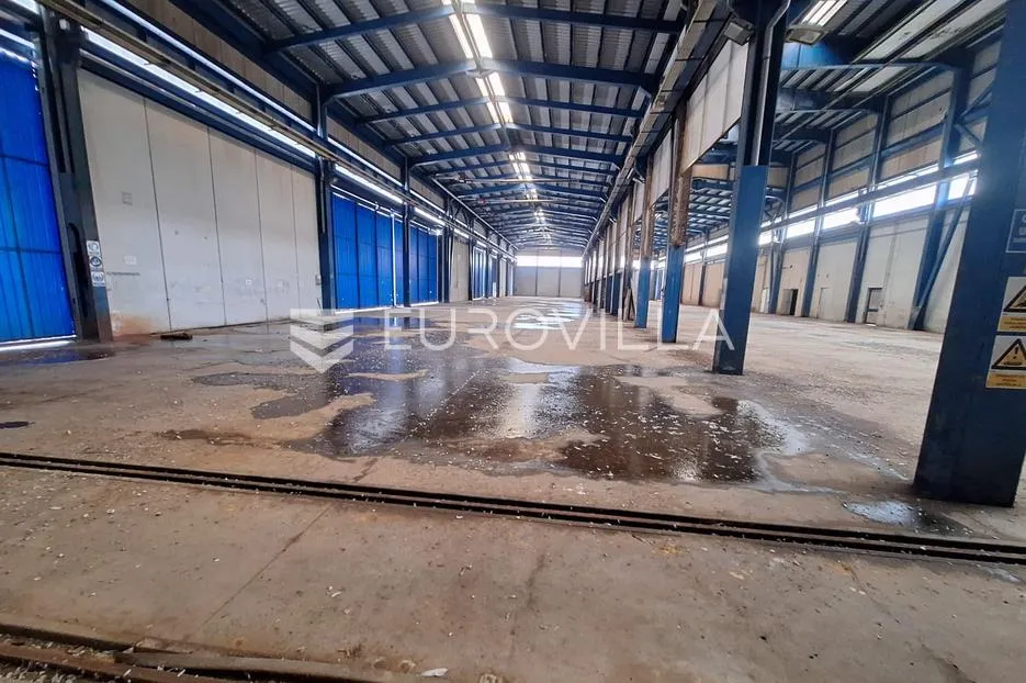 gospić, proizvodna hala 3800 m², višenamjenska mogućnost - slika 2
